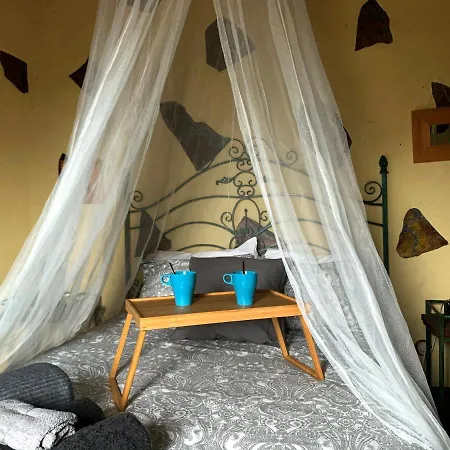 Autentica Casita Rural En * Taganana