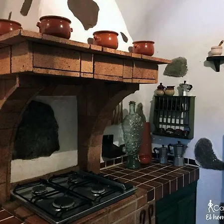 Autentica Casita Rural En *